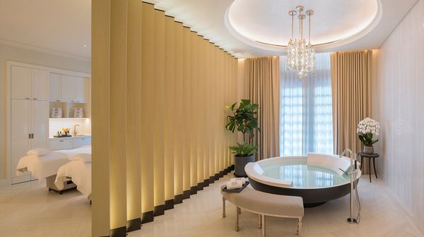 Raffles Hotel Singapore interior