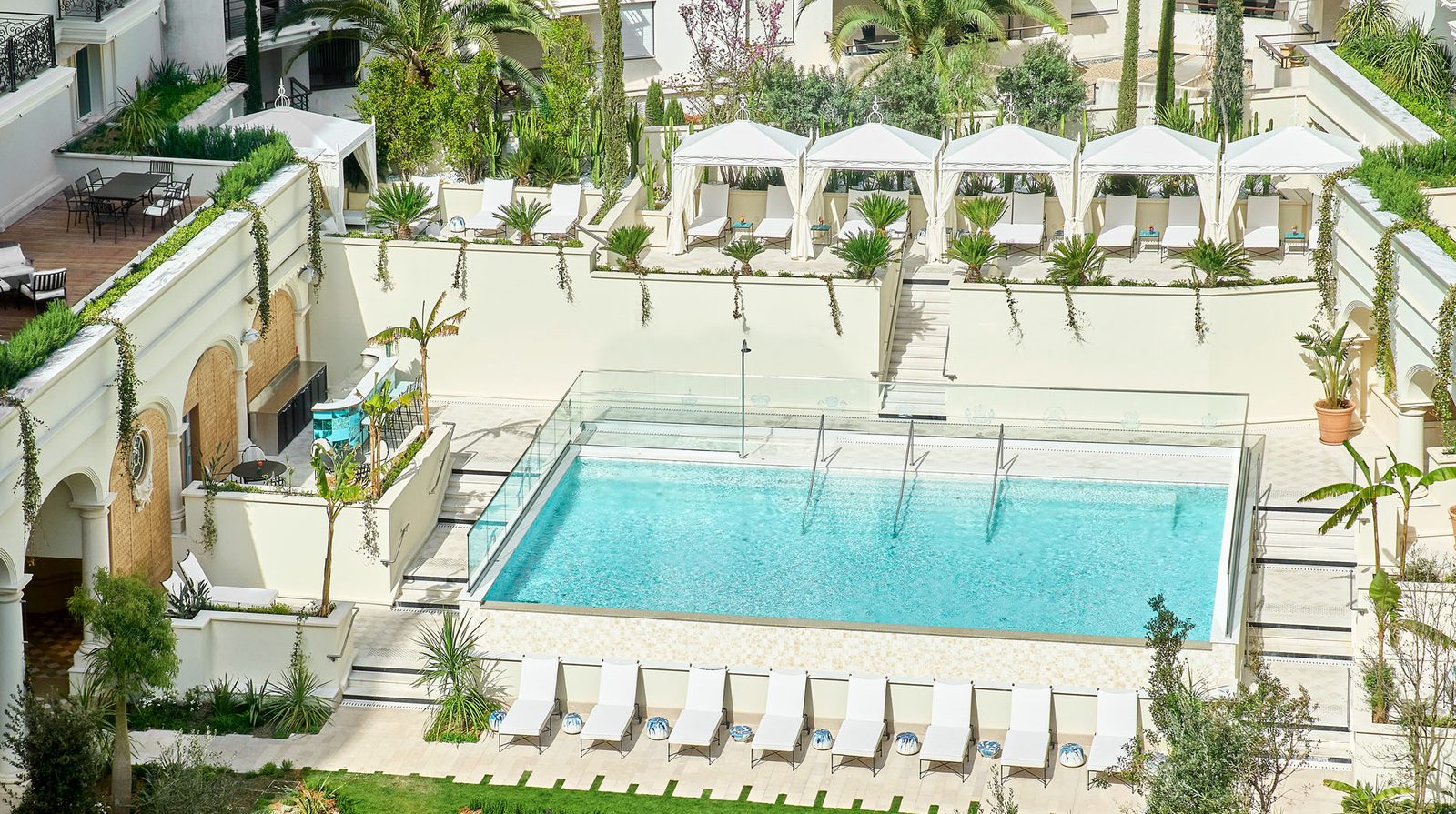 Carlton Cannes, a Regent Hotel exterior view