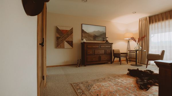 RiverView Ranch interior