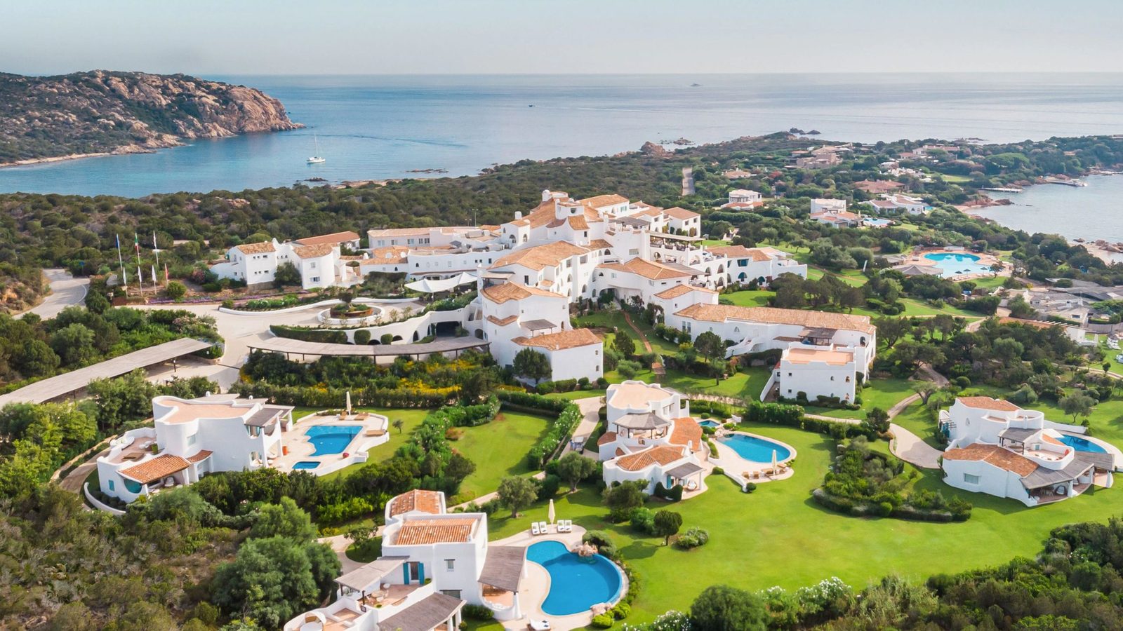 Hotel Romazzino, a Luxury Collection Hotel, Costa Smeralda exterior view