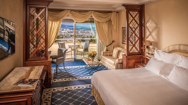 Rome Cavalieri, A Waldorf Astoria Hotel interior