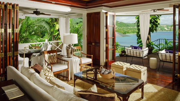 Round Hill Hotel and Villas interior