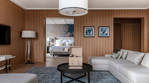 Royal Champagne Hotel & Spa interior