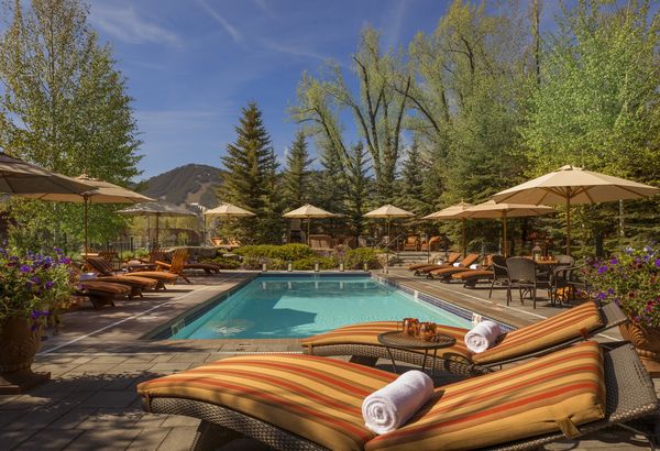 Rustic Inn Creekside Resort & Spa at Jackson Hole interior