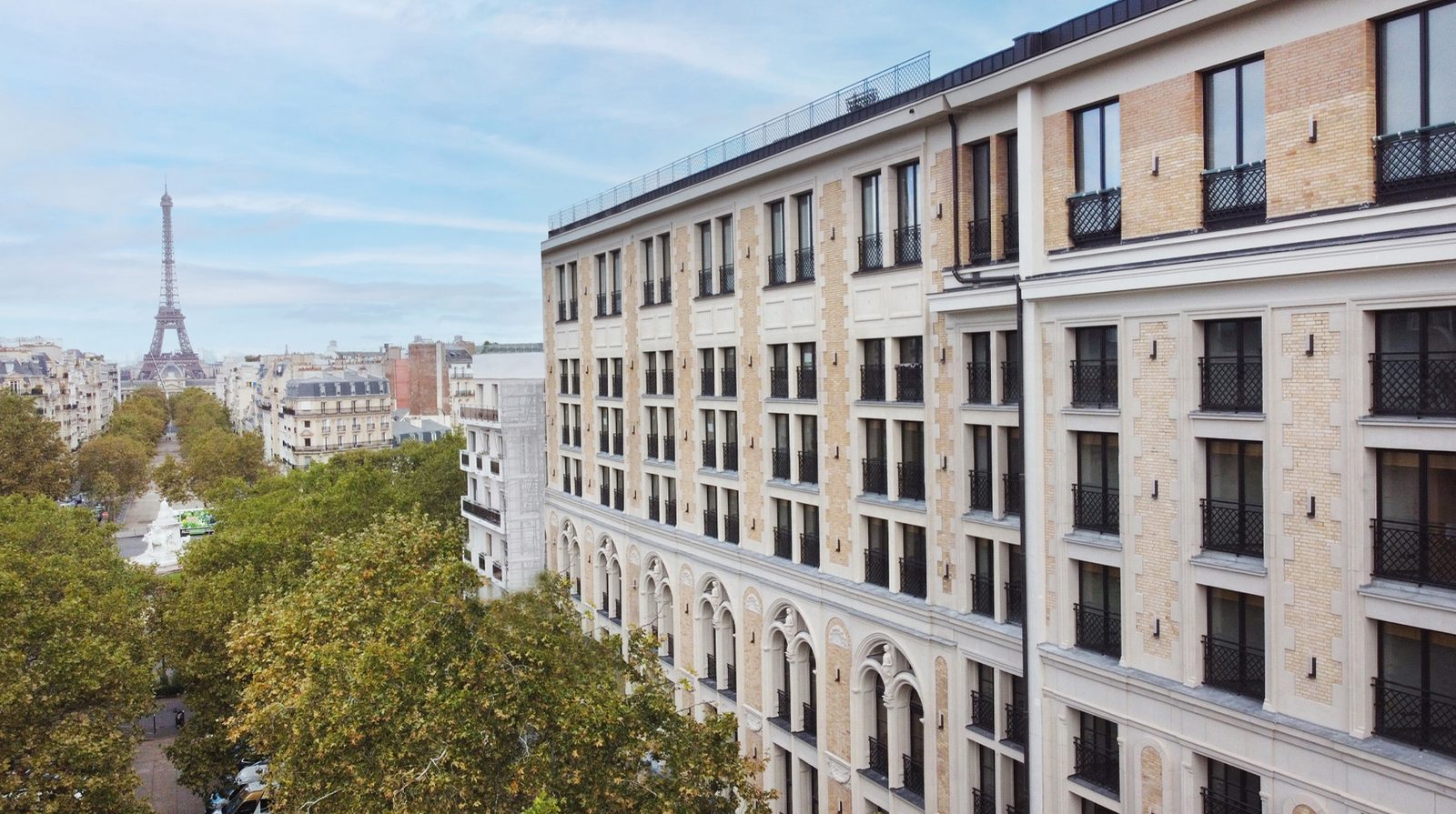 Sax Paris, LXR Hotels & Resorts exterior view