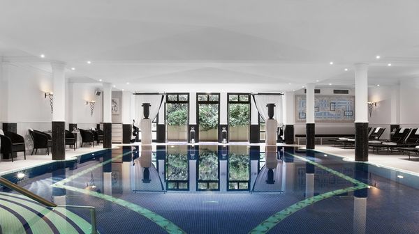 Schlosshotel Berlin by Patrick Hellmann interior