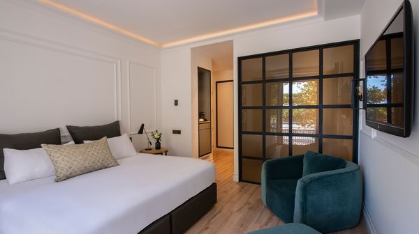 Serras Barcelona interior