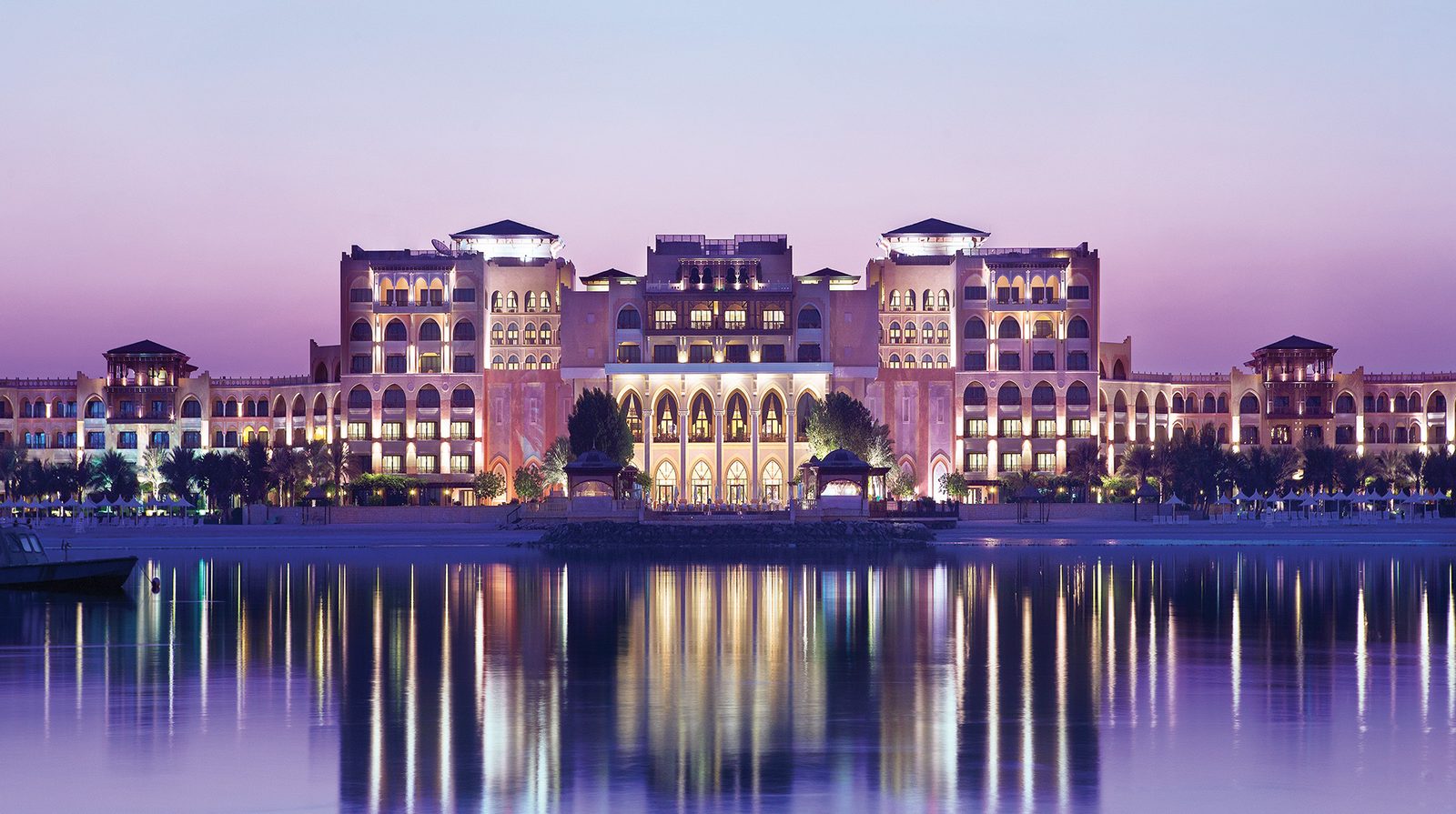 Shangri-La, Qaryat Al Beri, Abu Dhabi exterior view
