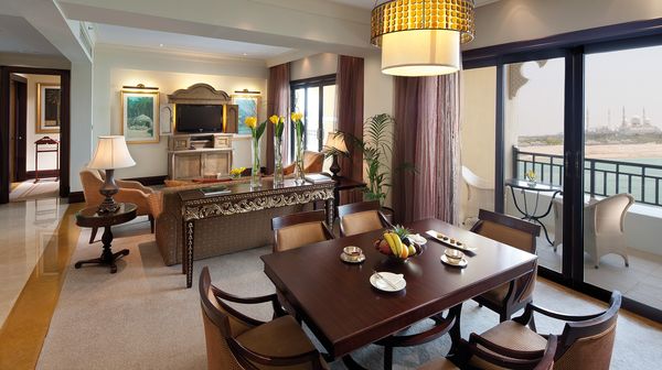 Shangri-La, Qaryat Al Beri, Abu Dhabi interior