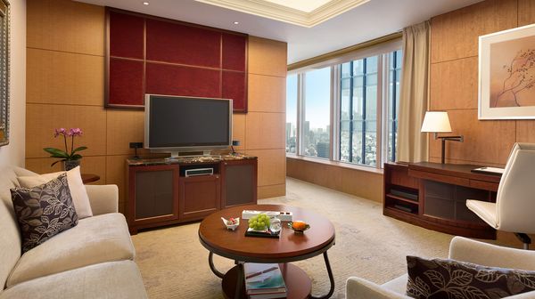 Shangri-La Tokyo interior