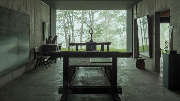 Shiguchi interior