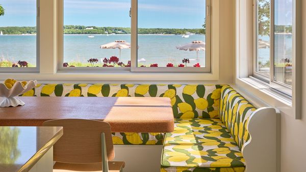 Silver Sands Motel & Beach Bungalows interior