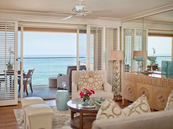 Surf & Sand Resort interior