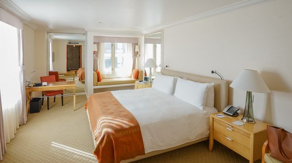 Taj Campton Place interior