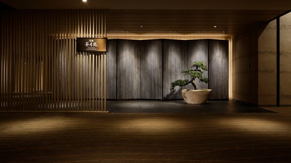 Takanawa Hanakohro interior