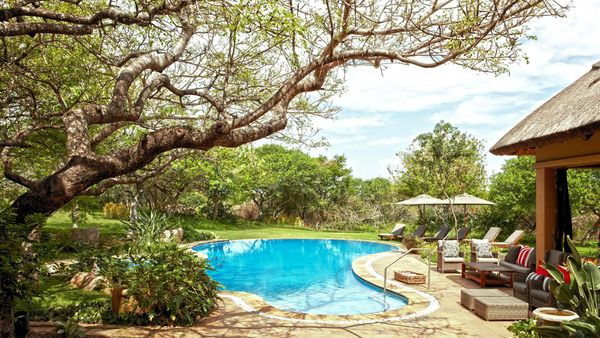 Thanda Safari interior