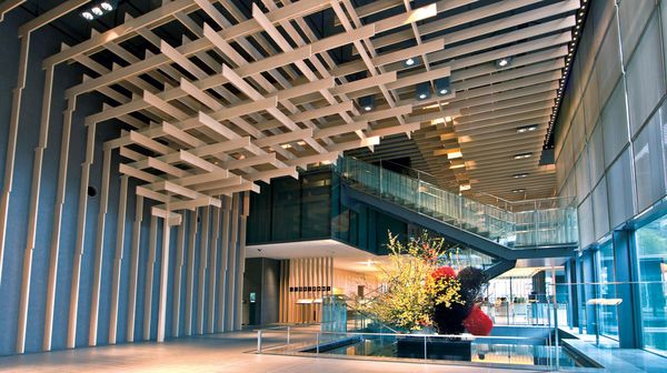 The Capitol Hotel Tokyu interior