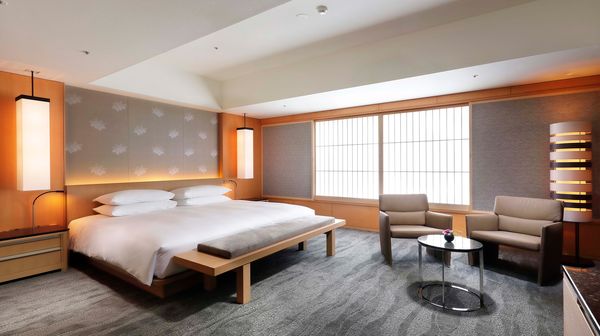 The Capitol Hotel Tokyu interior