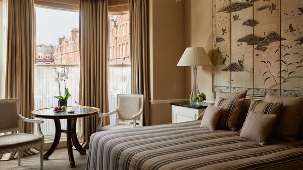 The Egerton House Hotel interior