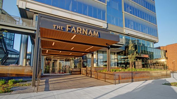 The Farnam, Autograph Collection interior