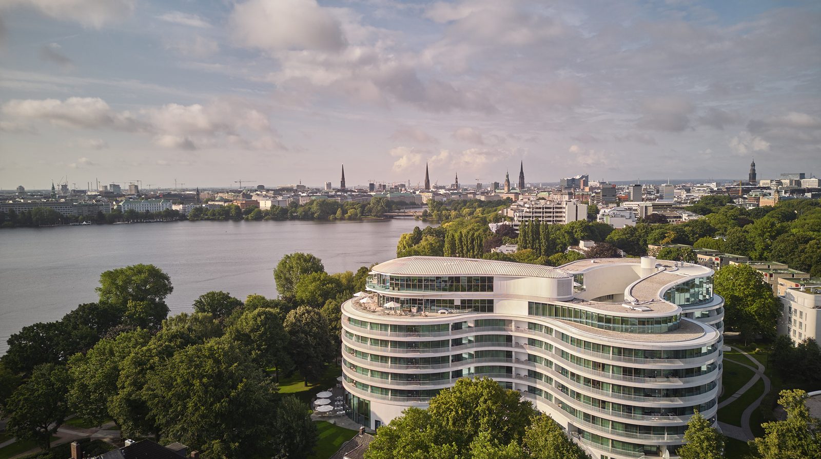 The Fontenay Hamburg exterior view