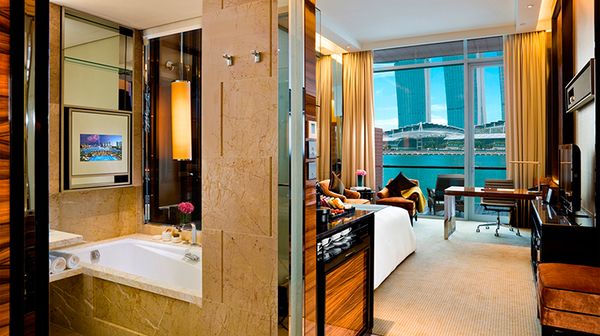 The Fullerton Bay Hotel Singapore interior