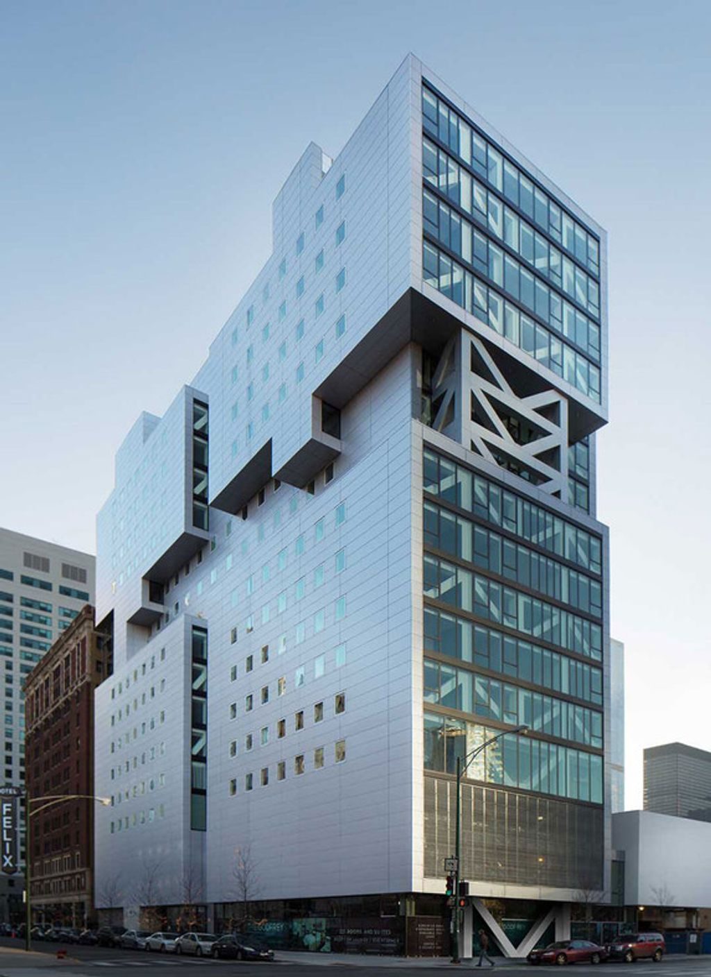 The Godfrey Hotel Chicago exterior view