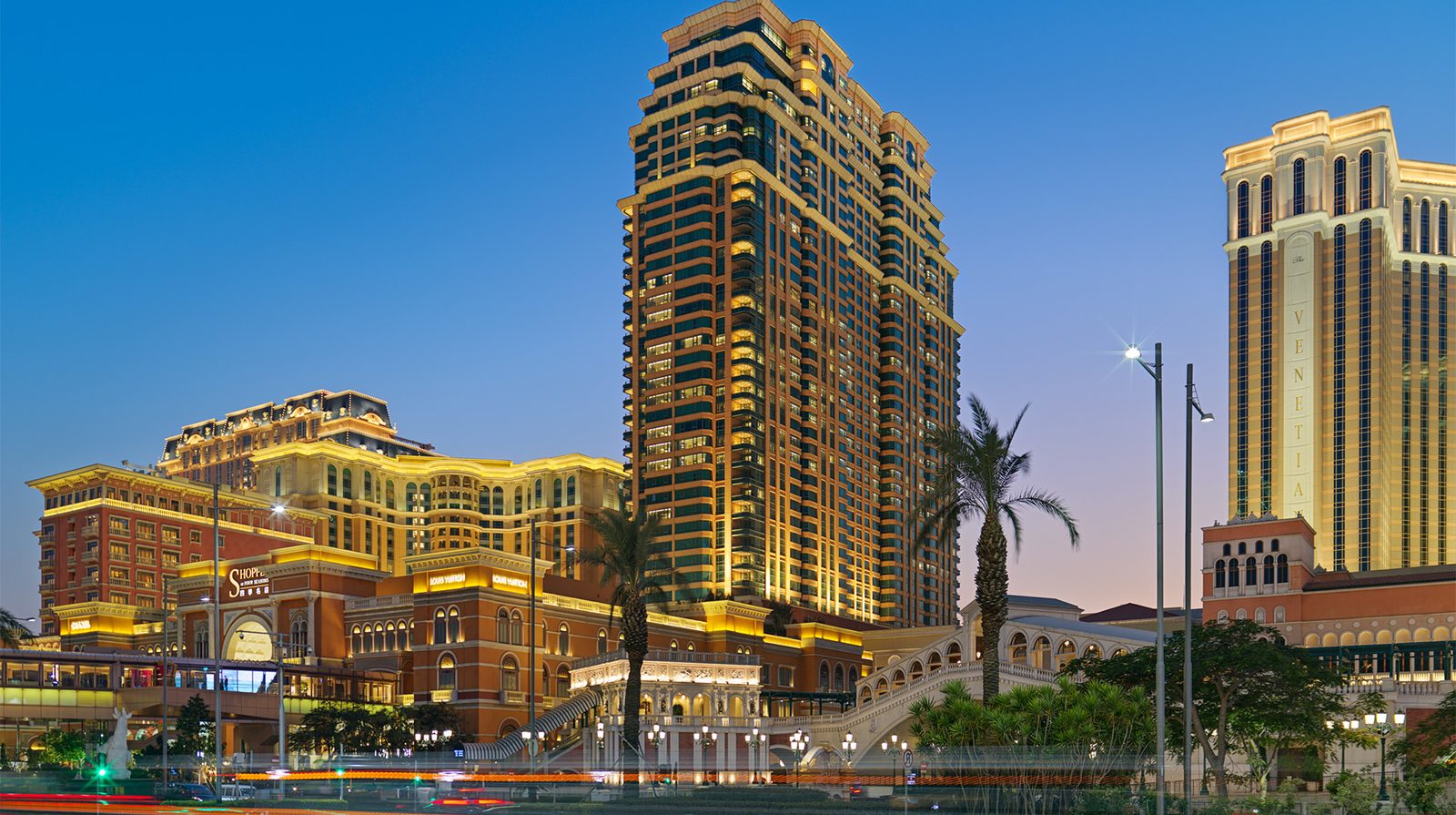 The Grand Suites at Four Seasons exterior view