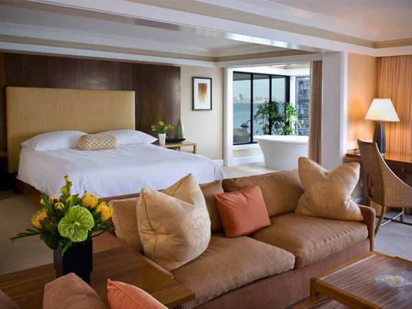 The Inn Above Tide interior