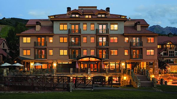 The Inn at Lost Creek interior