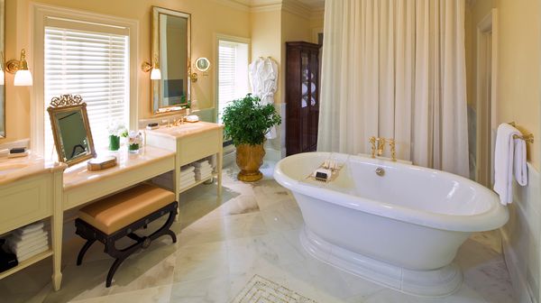 The Jefferson, DC interior