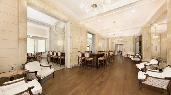 The Jefferson Hotel interior