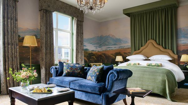 The Killarney Park interior