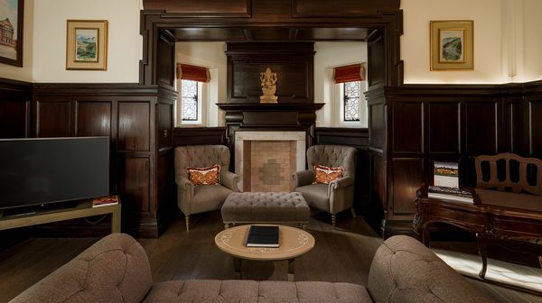 The Lalit London interior