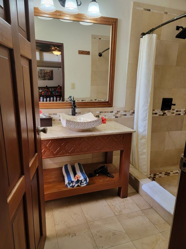The Lodge at Jaguar Reef interior