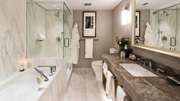The Magnolia Hotel & Spa interior