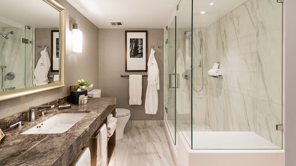 The Magnolia Hotel & Spa interior