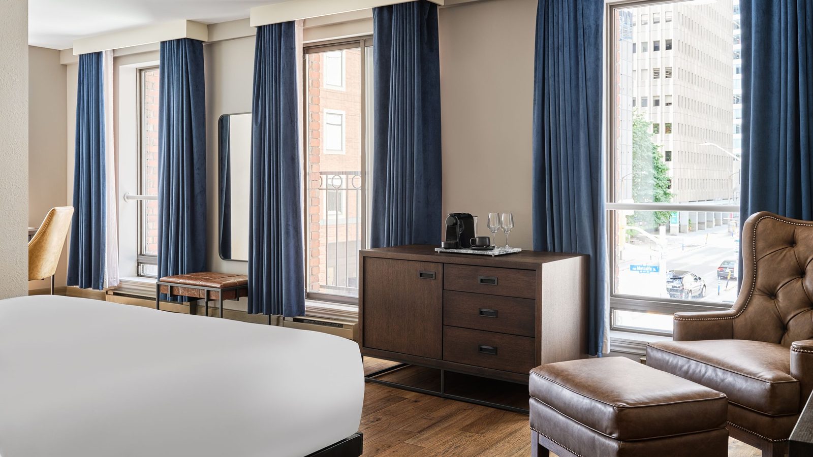 The Metcalfe Hotel by Gray Collection signature suite