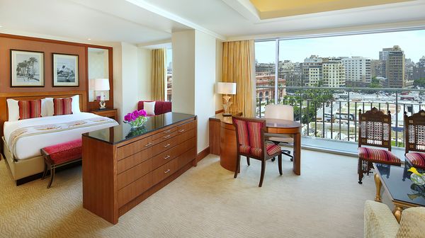 The Nile Ritz-Carlton, Cairo interior