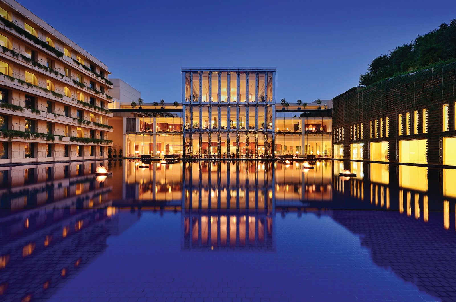 The Oberoi, Gurgaon exterior view