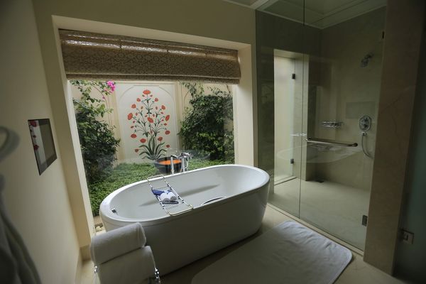 The Oberoi Sukhvilas Resort and Spa, Chandigarh interior