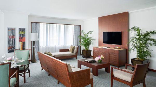 The Peninsula Manila interior