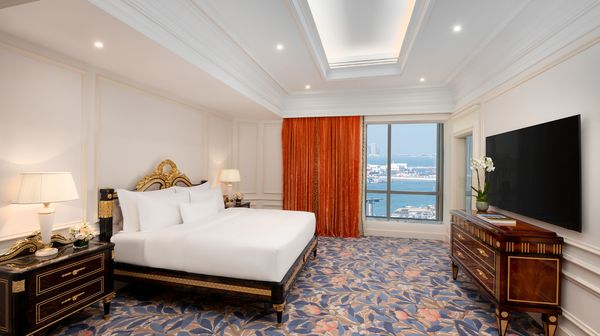 The Plaza Doha, LXR Hotels & Resorts interior