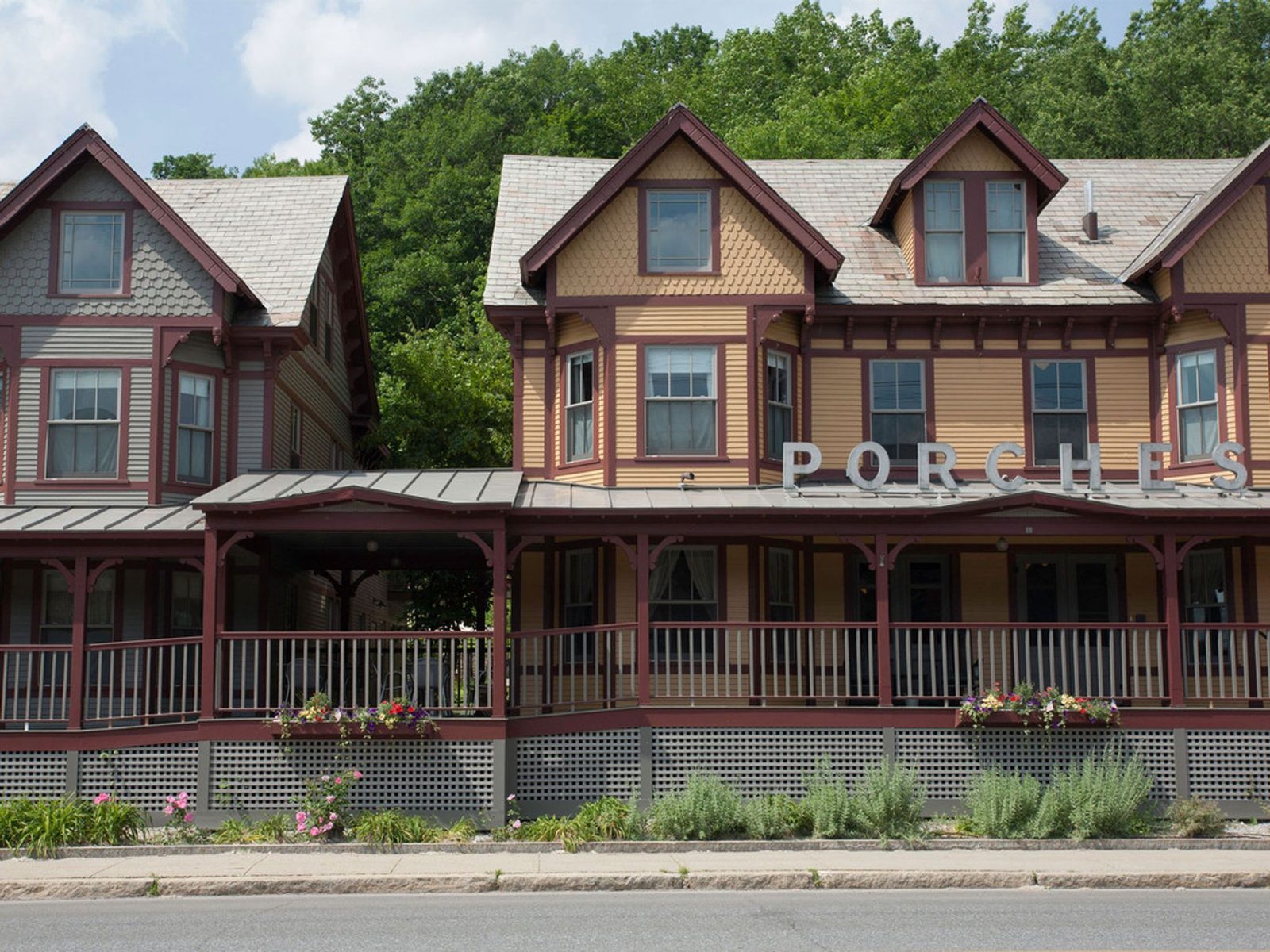 The Porches Inn at MASS MoCA exterior view