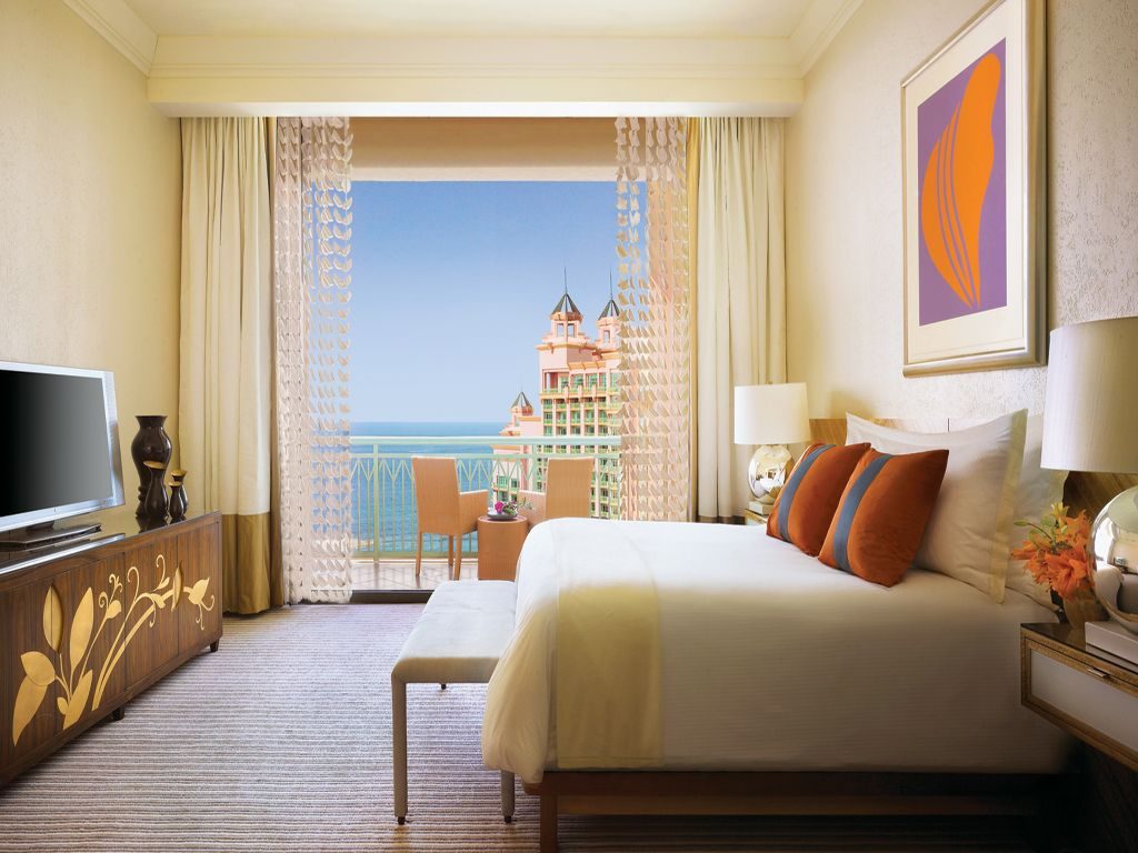 The Reef at Atlantis, Paradise Island exterior view