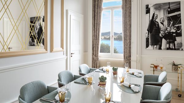 The Ritz-Carlton Hotel de la Paix, Geneva interior