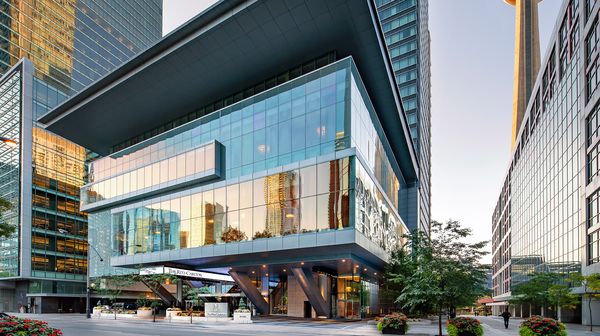 The Ritz-Carlton, Toronto interior