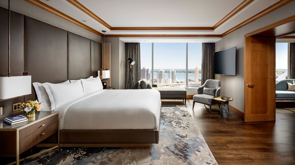 The Ritz-Carlton, Toronto interior