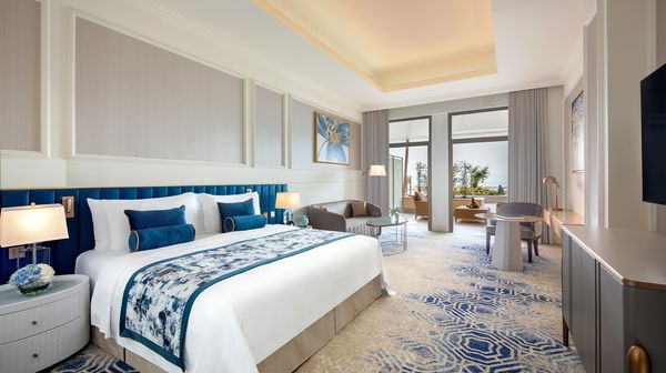 The St. Regis Doha interior