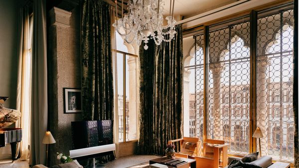 The Venice Venice Hotel interior